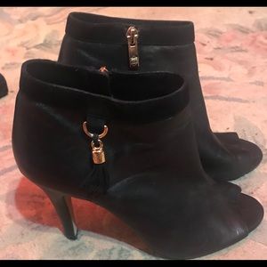 Vince Camuto peep toe ankle booties